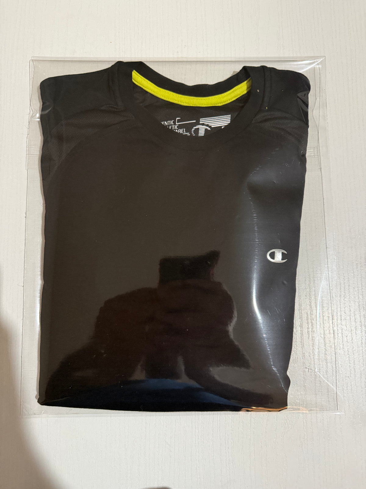 T-shirt Champion – immagine del prodotto